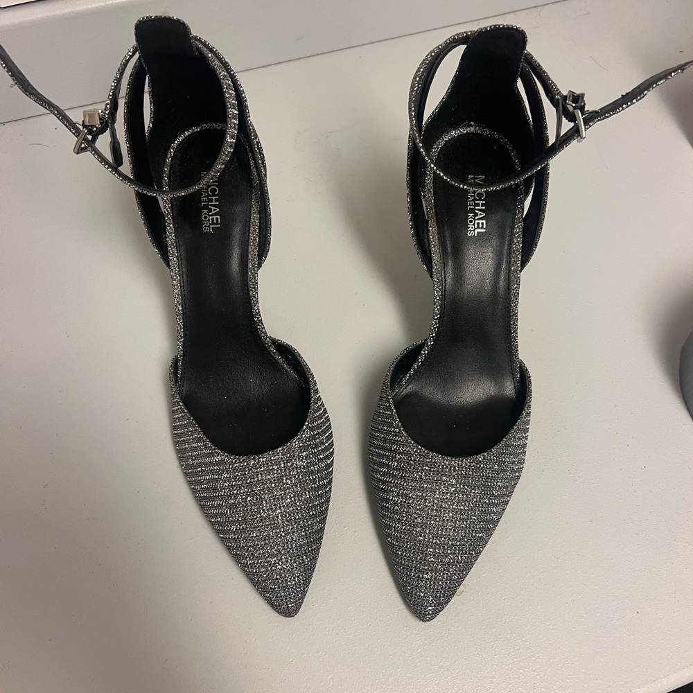 Michael Kors Glittering Silver Heels